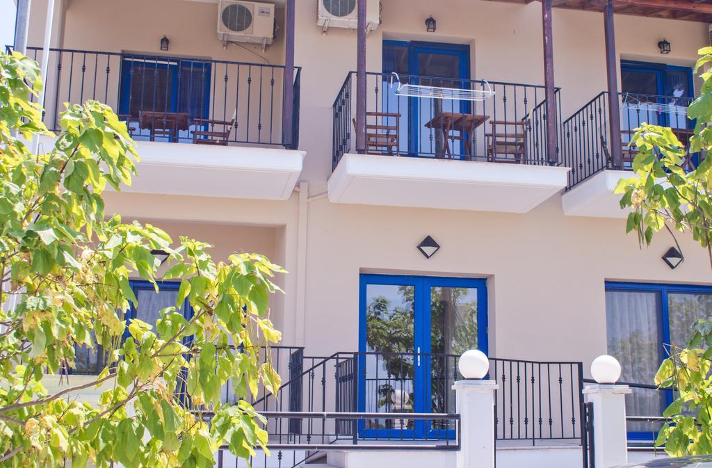 Hotel Alexandros Фанарион Екстериор снимка